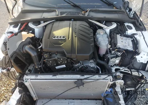 2024 Audi A4 Premium Plus 45 из США, поврежденный, VIN WAUEAAF45RN001936